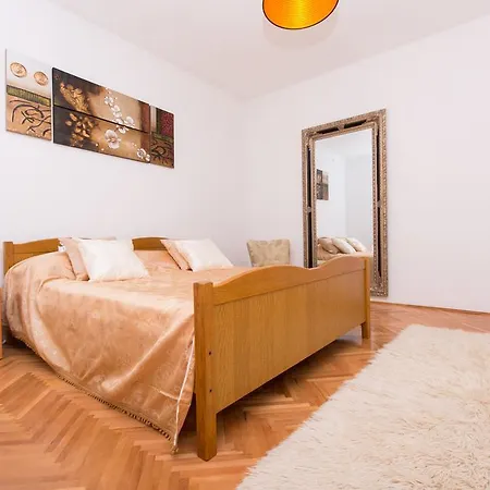 Apartamento Gostinjska