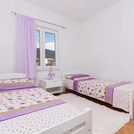 Appartamento Gostinjska *